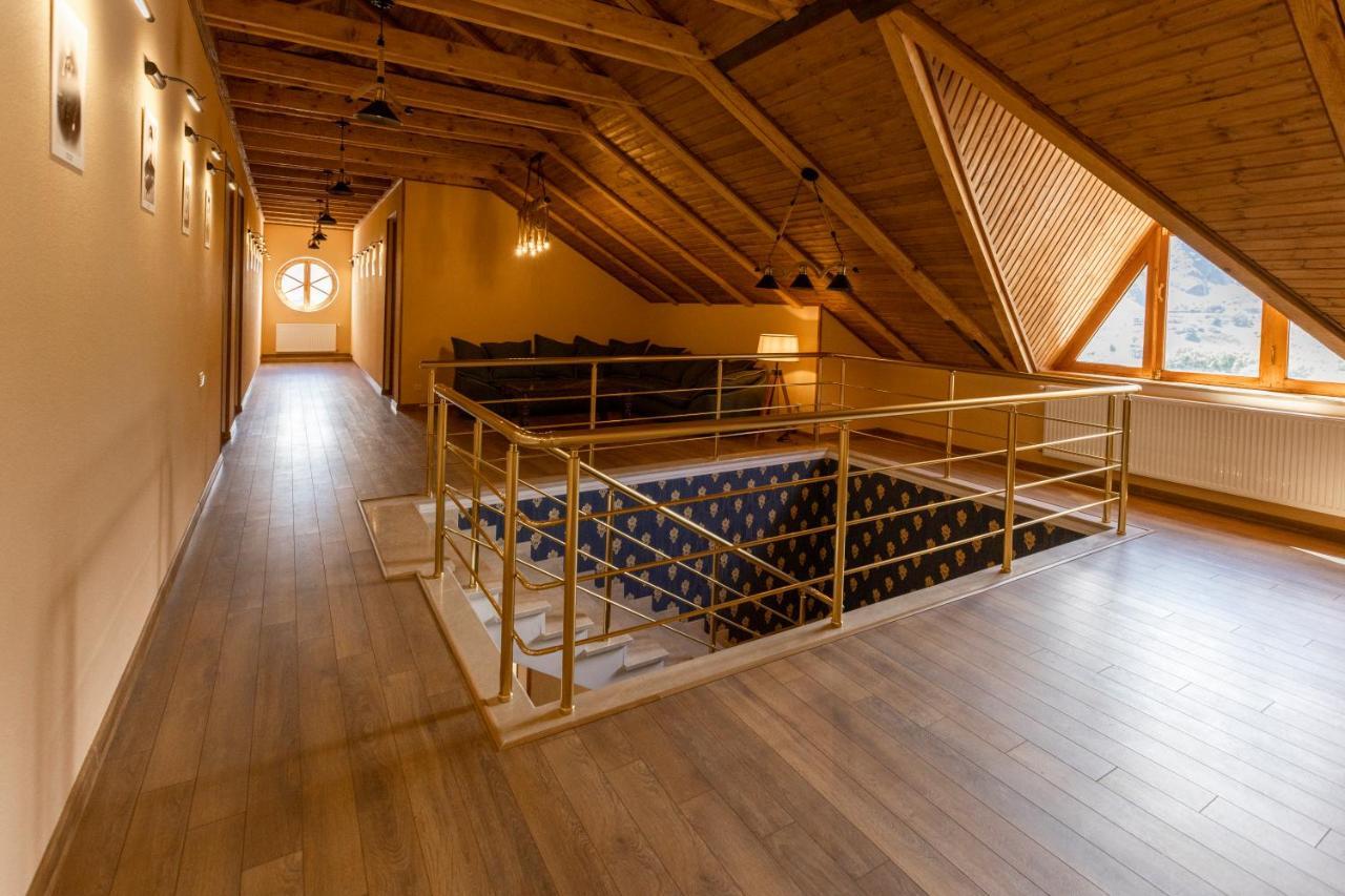 Hotel Graf Kazbegi Exteriér fotografie