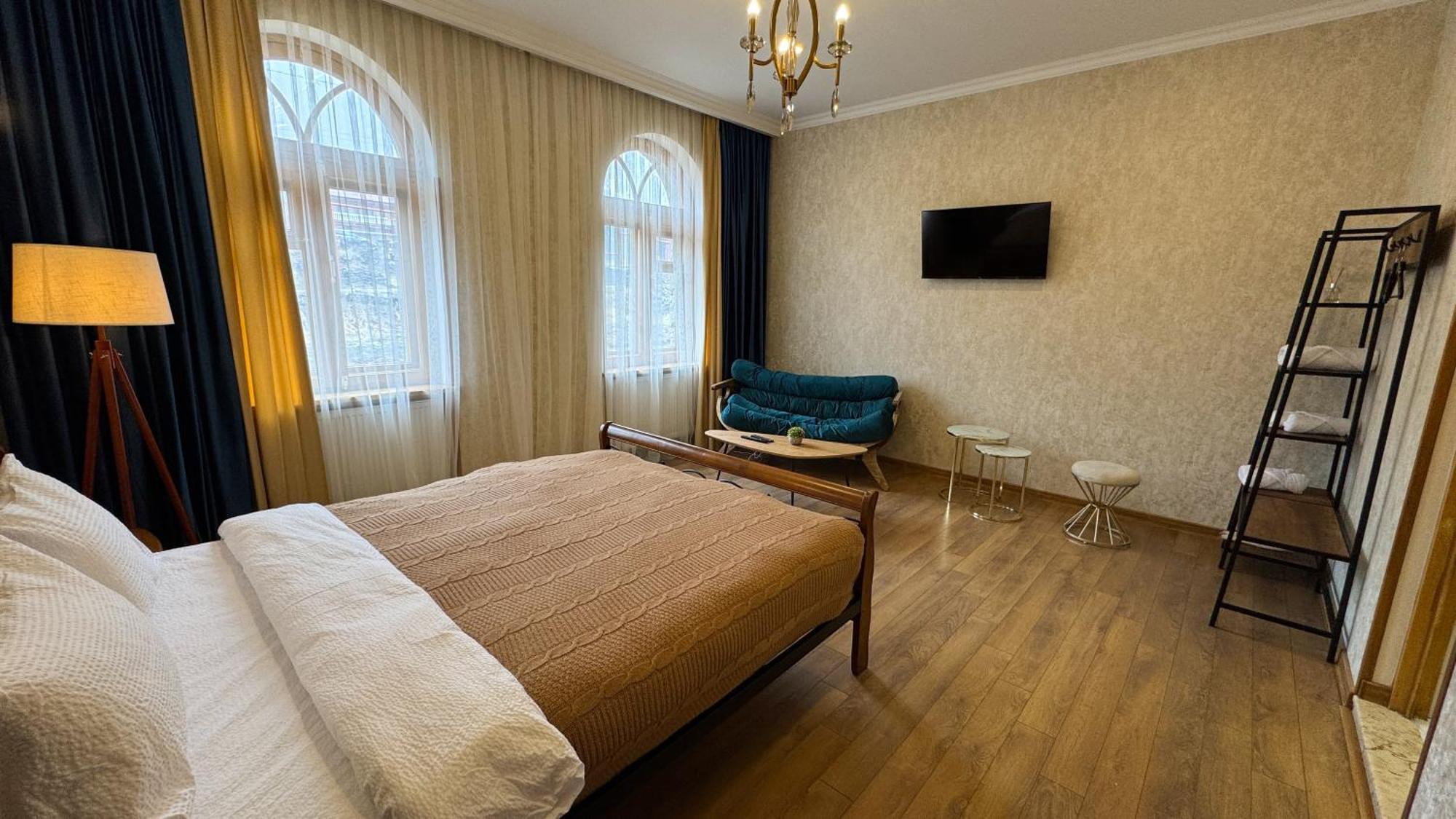 Hotel Graf Kazbegi Exteriér fotografie